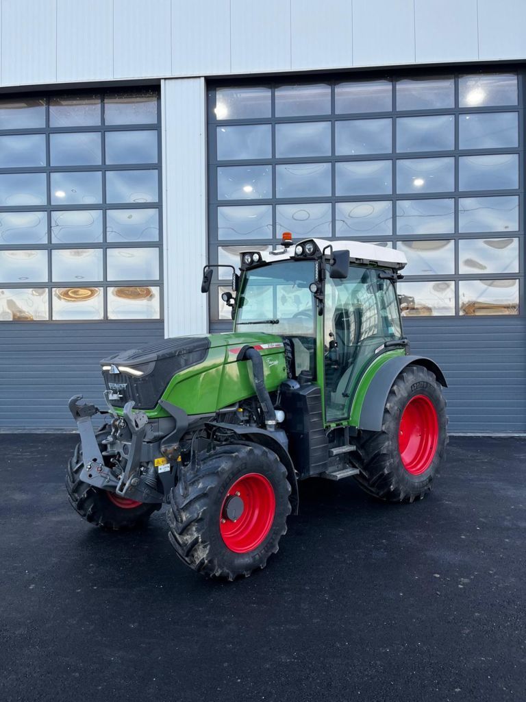 Fendt 210 Vario Tractor 93.000 €