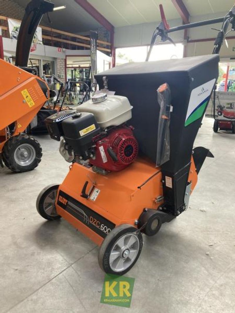 E-FARM: Eliet dzc 600 doorzaaimachine #25124 - Taladro - id 2E8BLM3 - 4839 € - Año: 2022 - Países Bajos