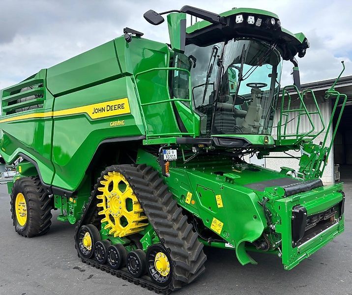 E-FARM: John Deere X9 1100 - Kombajn zbożowy - id JYXJLDY - 699 500 € - Rok produkcji: 2024 - Motogodziny: 202,Moc silnika: 700,Niemcy