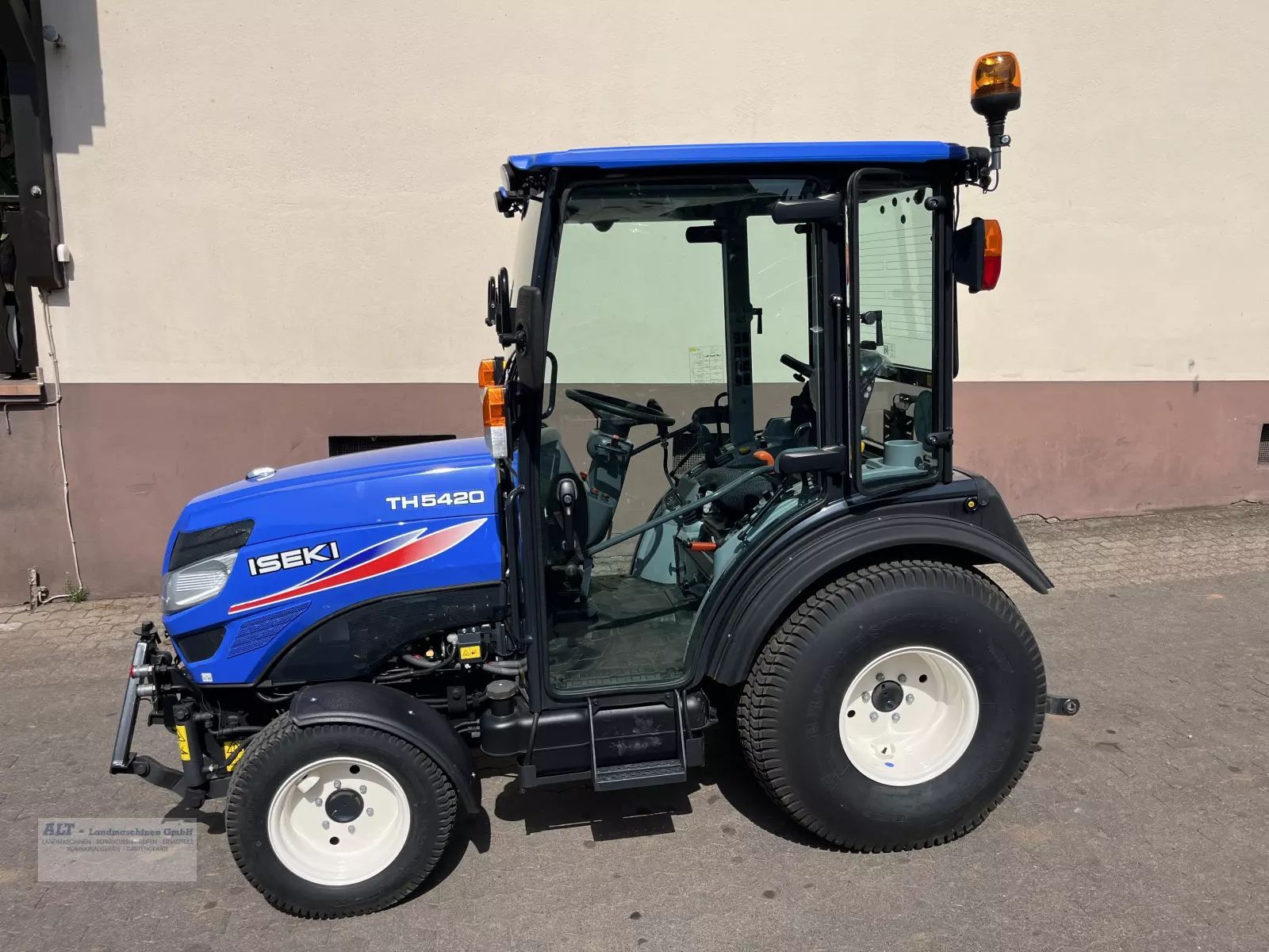 Iseki th 5420 ahlk Tractor €46,300