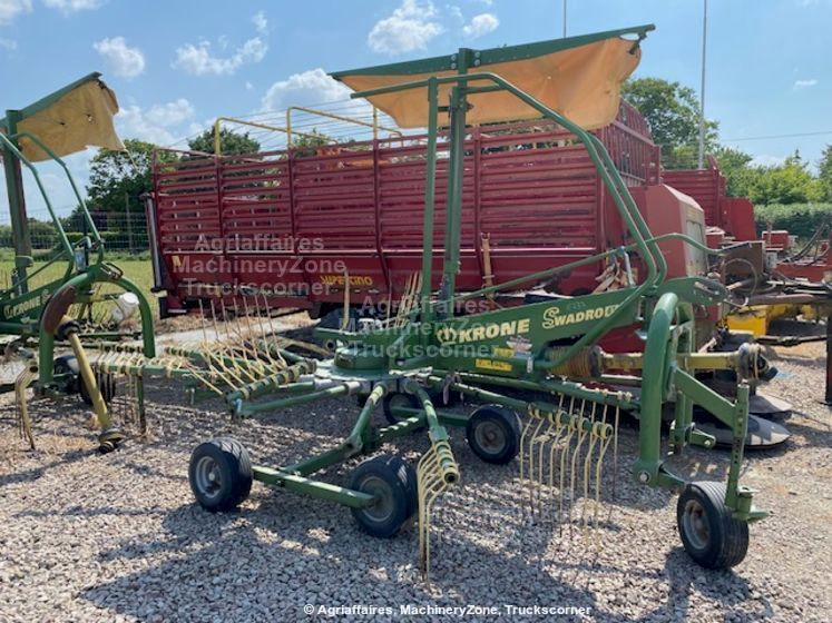 E-FARM: Krone Swadro 46 - Karuzelowy przetrząsacz do siana - id 8FQDAM5 - 4300 € - Rok produkcji: 2018 - Francja
