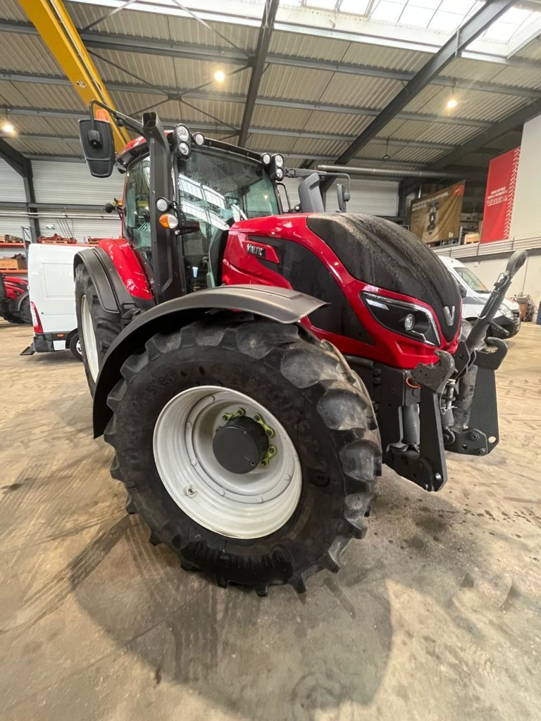 Valtra t174 active Tractor 75.000 EUR