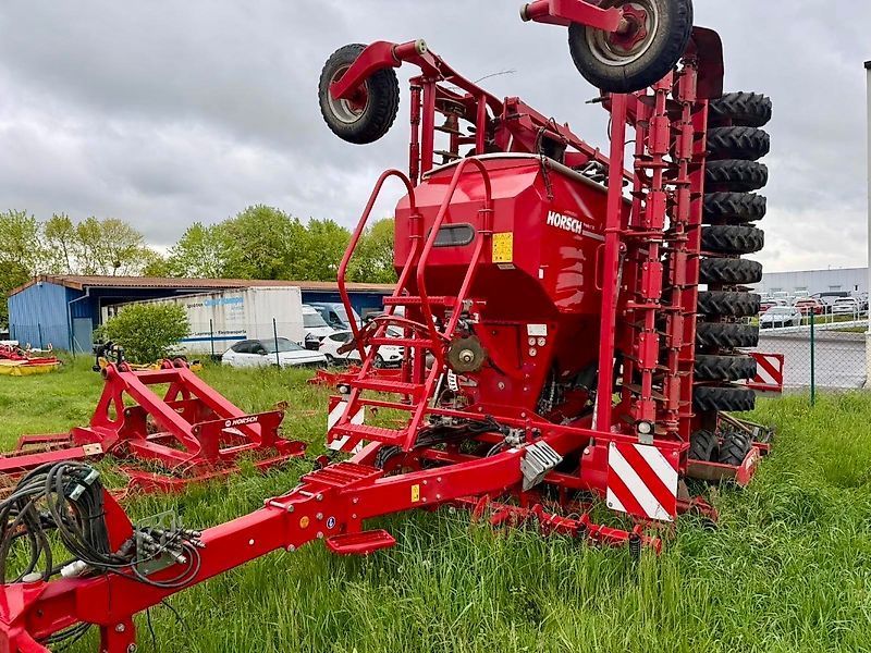 HORSCH Pronto 9 DC Siewnik rzędowy/agregat uprawowo-siewny 44 800 €