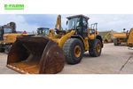 Caterpillar 966m compactloader €108,000