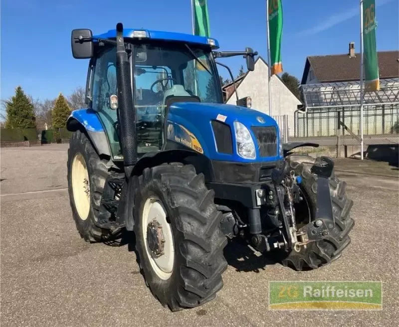 E-FARM: New Holland T6020 Elite - Tractor - id QV66FYQ - Año: 2009 - Horas: 12.952,Potencia del motor: 111,Alemania