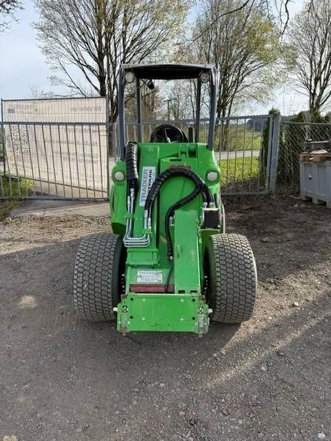 Avant 735 Kerekes rakodógép 34 490 EUR