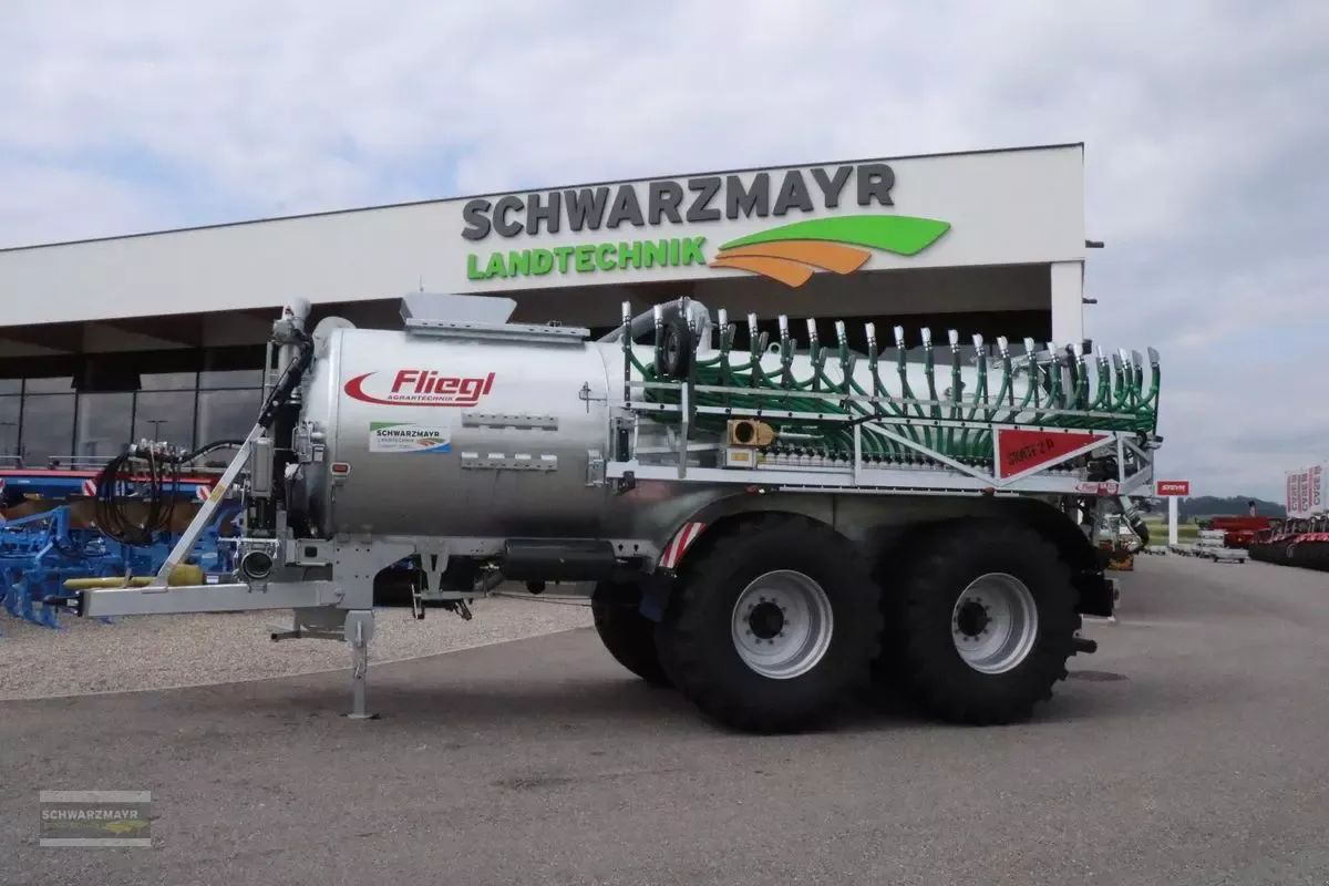 E-FARM: Fliegl Maxx Line Plus - Echipament pentru suspensii si altele - id MYJU5ER - Anul: 2023 - Austria