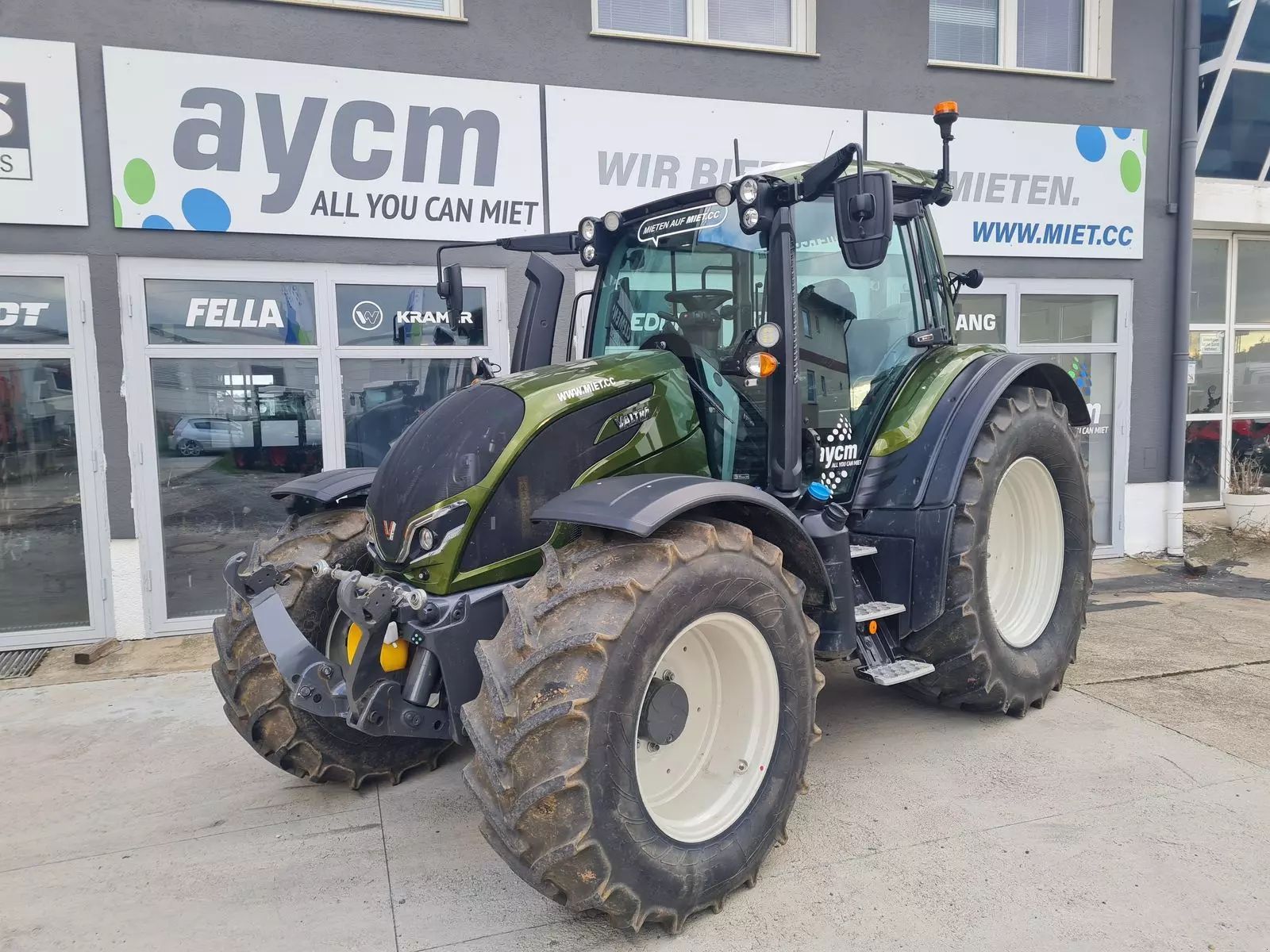 Valtra N 175 Traktor 113 000 €