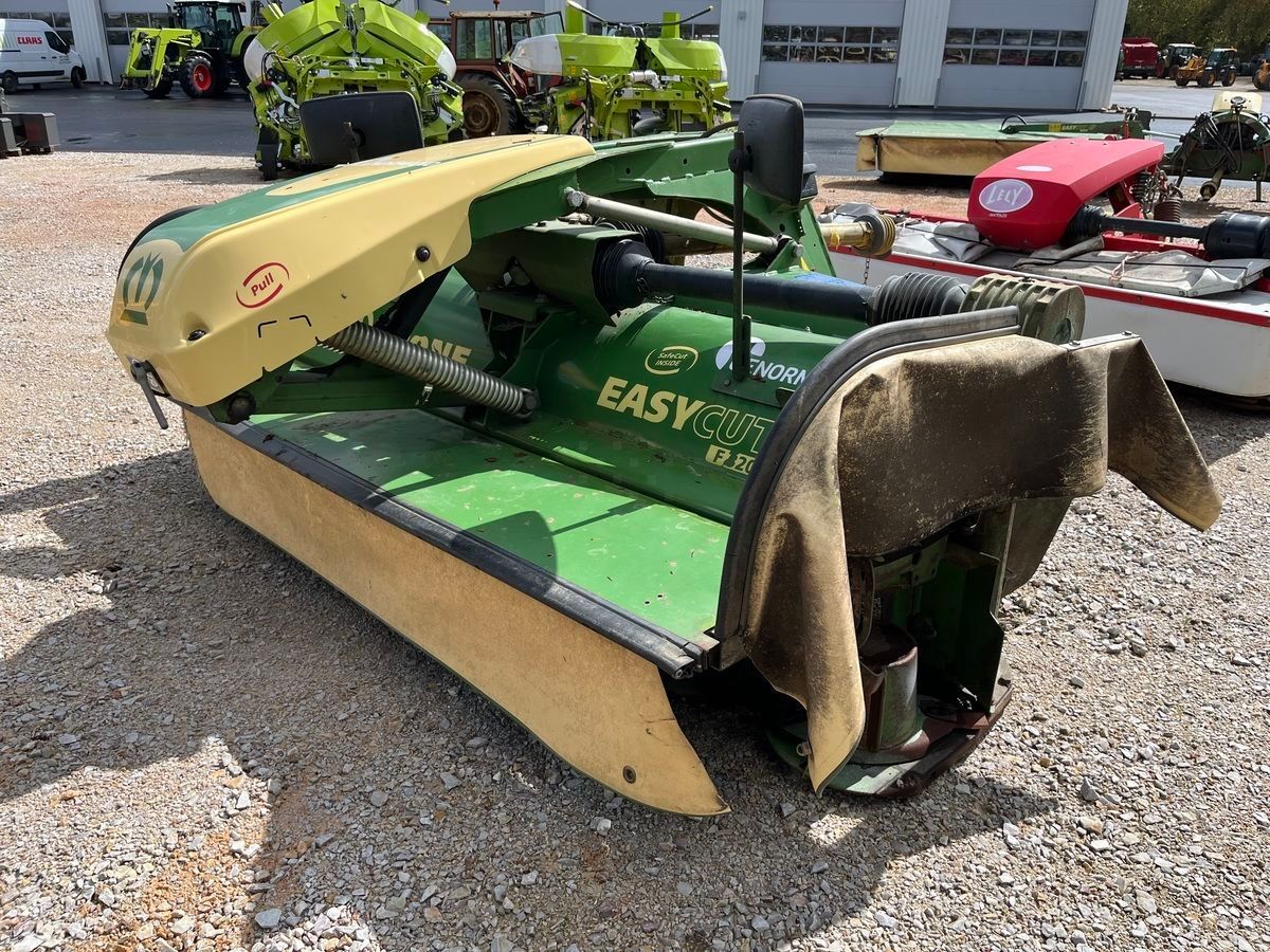 Krone EasyCut F 320 CV Faucheuse 27 000 €
