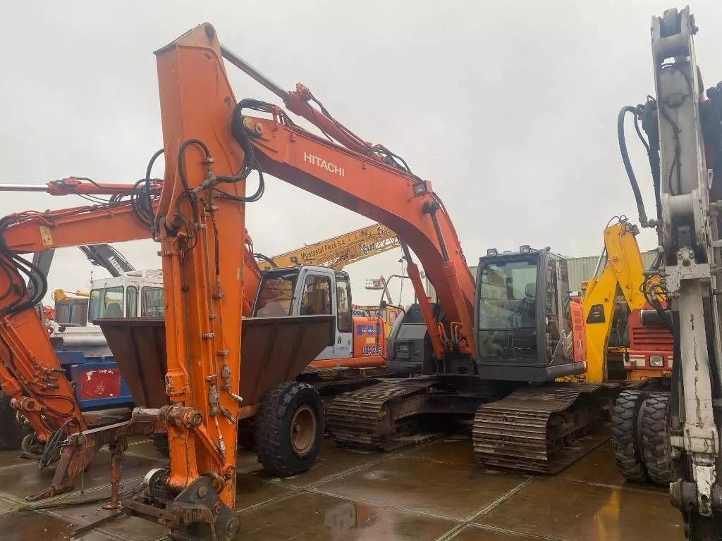 E-FARM: Hitachi zx 225 usr lc-3 - Ekskavatorius - id 3ICTNXZ