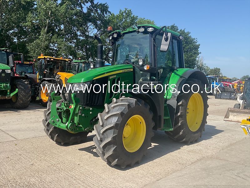 John Deere 6120 M Tractor €80,418