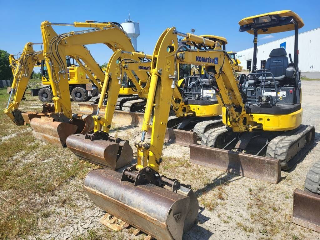 KOMATSU pc26mr-5 Mini excavadora  22.500 €