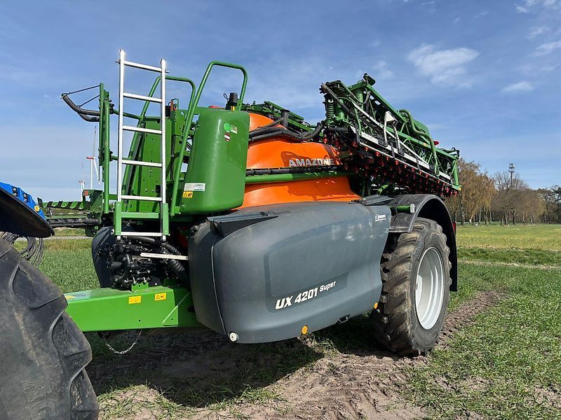 Amazone ux 4201 Opryskiwacz 95 000 €