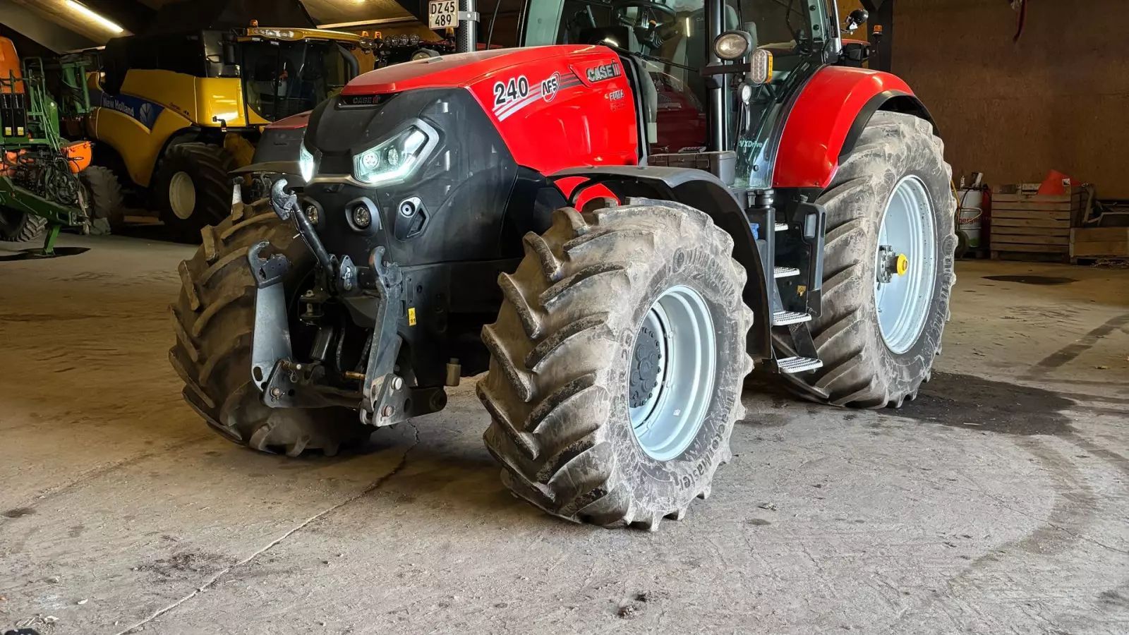 Case IH Puma 240 CVX Traktor 115.786 €