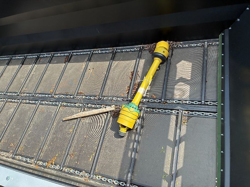 E-FARM: Oehler ol stt 130 m - Mist- und Kompoststreuer - id Z45REAE - Baujahr: 2024 - Deutschland