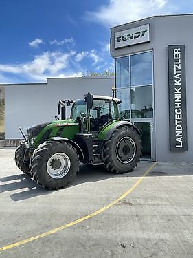 E-FARM: Fendt 724 Vario - Trattore - id MUKXAX5 - 105.000 € - Anno di costruzione: 2019 - Ore: 7.027,Austria