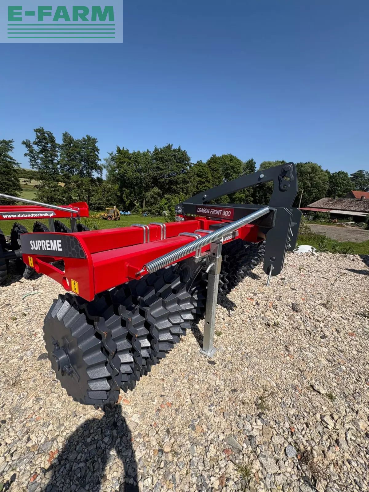 DA Landtechnik dragon front 300 prisma Walze 6.200 €