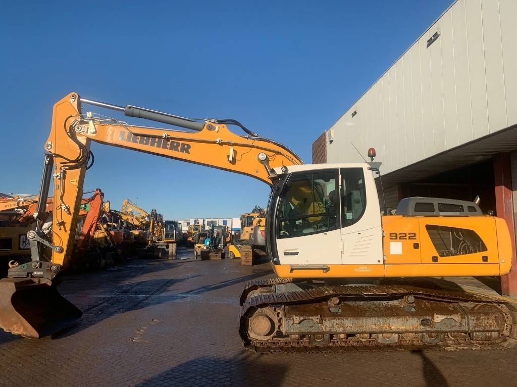 Liebherr r 922 Excavadora de orugas 39.800 €