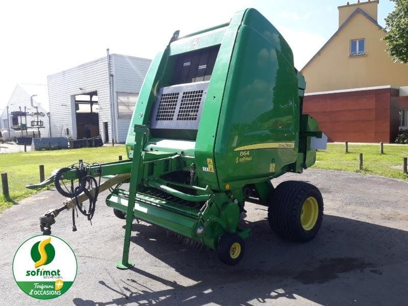 E-FARM: John Deere 864 - Πρέσσα - id 2KCKDQY - 23.500 € - Χρονία: 2014 - Γαλλία