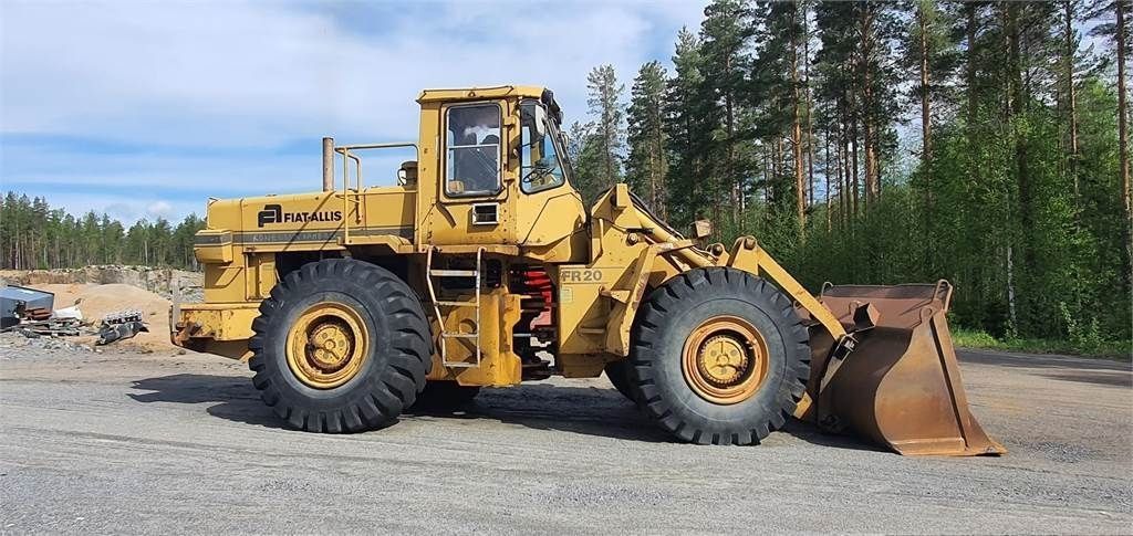 E-FARM: fiat-allis fr20 +vaaka ja kauha - Wheel loader - id KUD1VB9 - €10,000 - Year of construction: 1980 - Engine hours: 17,380,Finland