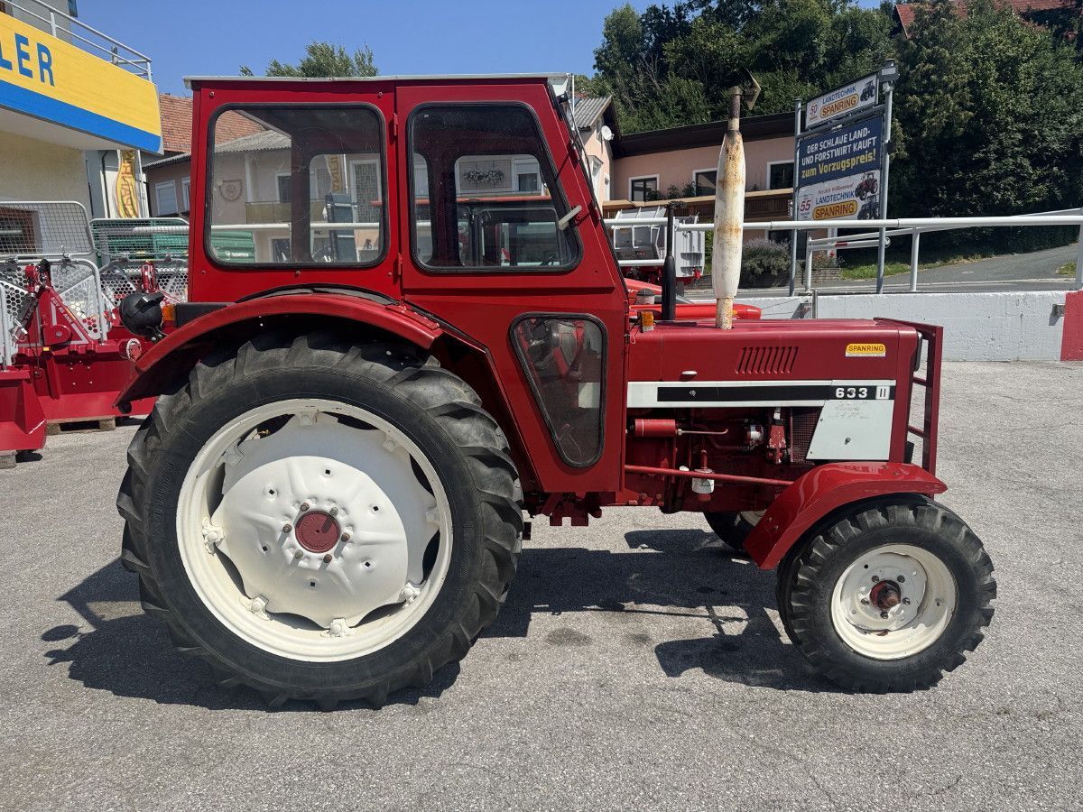 Case IH 633 Tractor