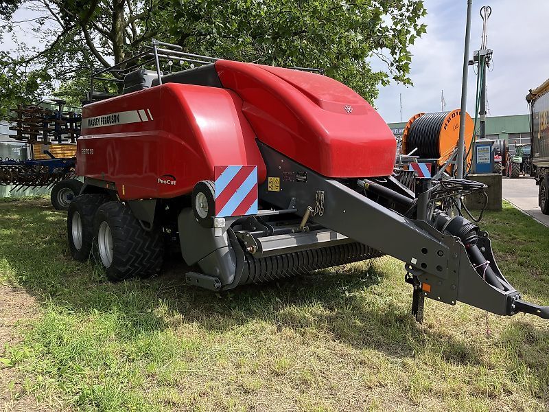 Massey Ferguson 2270 xdtc Baler €167,000