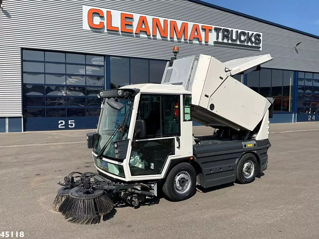 Schmidt swingo compact 200 euro 6 Equipamiento municipal 22.500 €