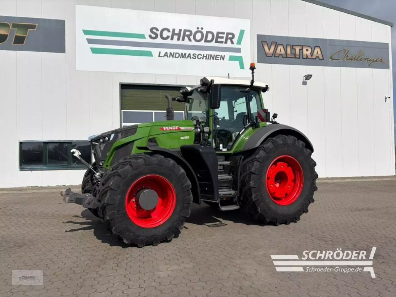 Fendt 936 Vario Profi Plus Tractor €258,885