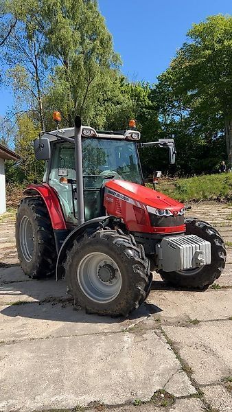 Massey Ferguson 6455 Traktor 44.512 €