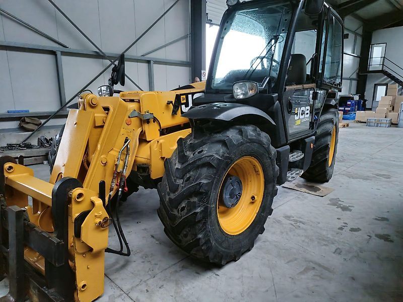 JCB 531-70 Manipulador telescópico 38.000 €