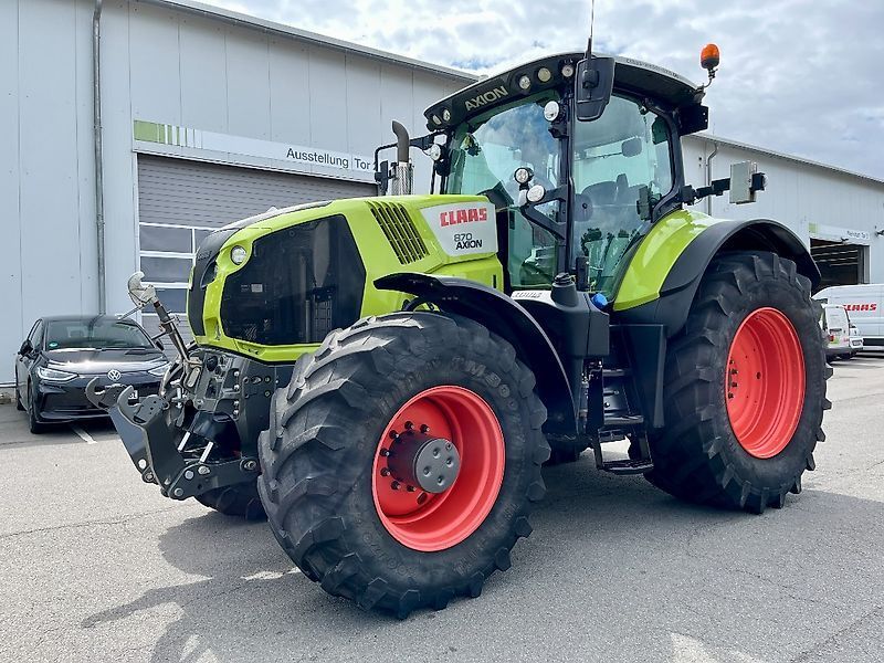 Claas Axion 870 CMATIC Tractor €79,832
