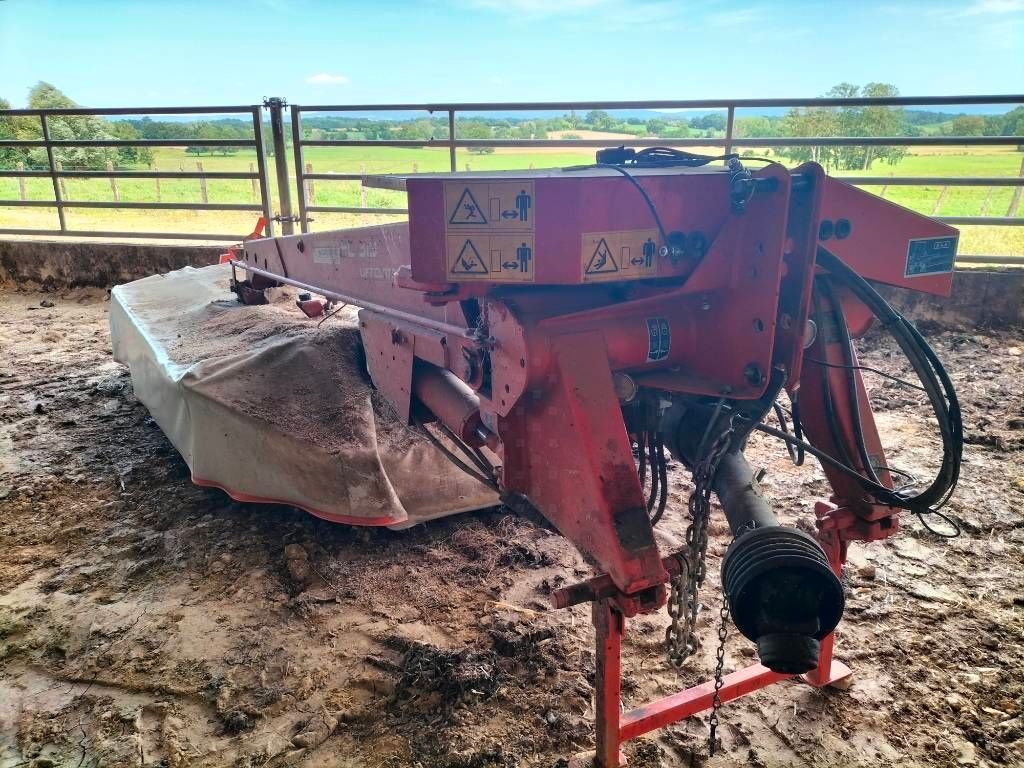 E-FARM: Kuhn FC 313 FF - Faucheuse - id DG52KK5 - 5 500 € - Année: 2013 - France
