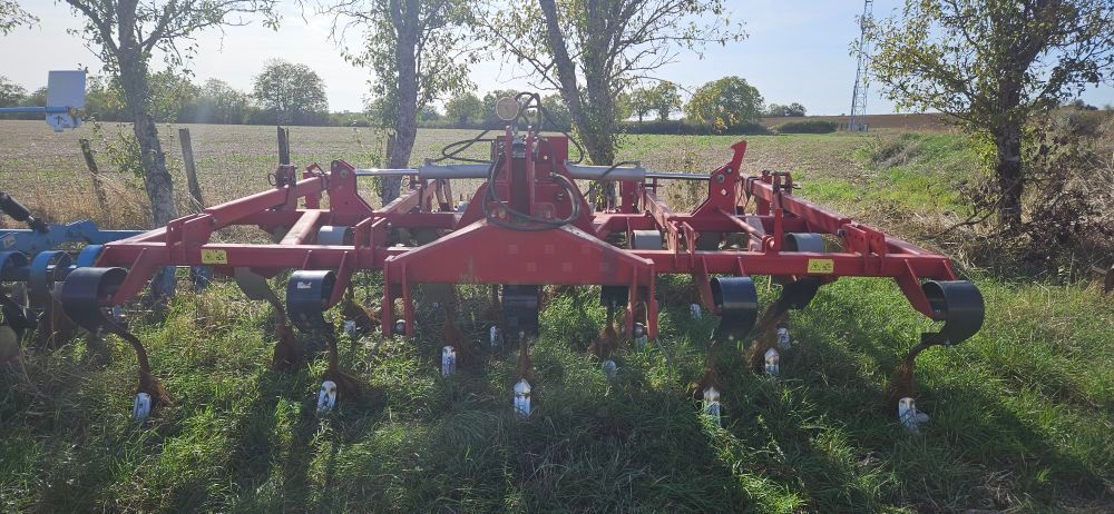 E-FARM: KONGSKILDE vibro flex 7400 - Grubber - id JSJE6BN - Baujahr: 2009 - Frankreich