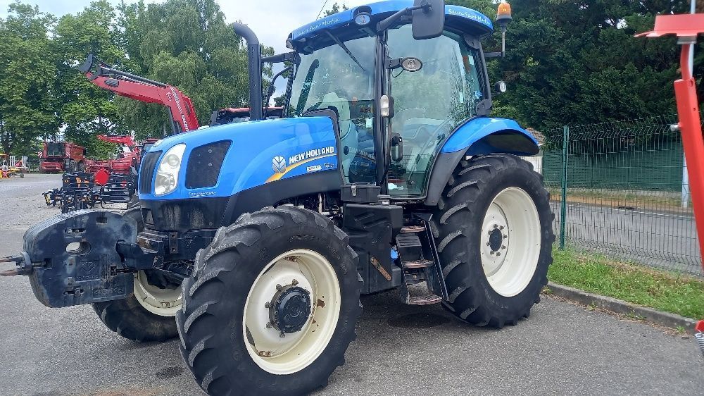 E-FARM: New Holland T6.120 - Tractor - id WPITNEA - Año: 2012 - Horas: 4610,Potencia del motor: 110,Francia