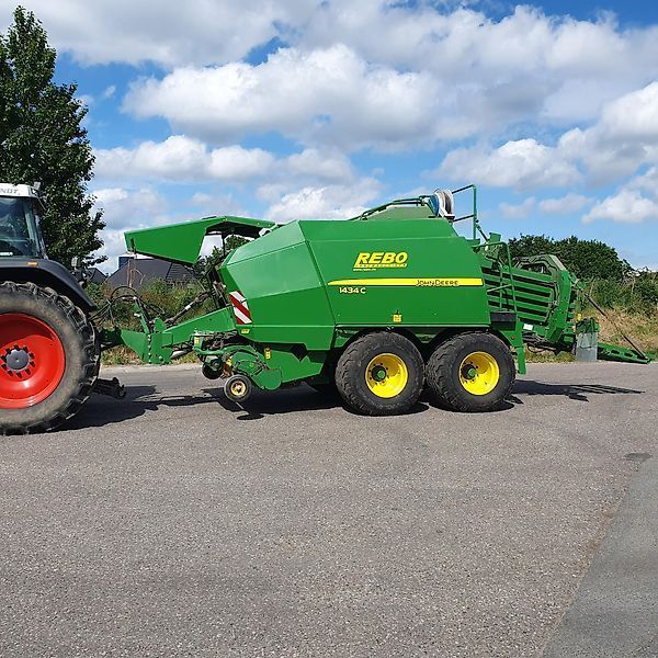 John Deere 1434 Baler €44,000