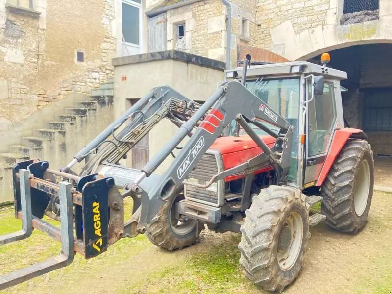 Massey Ferguson 3060 Traktor 18 000 €