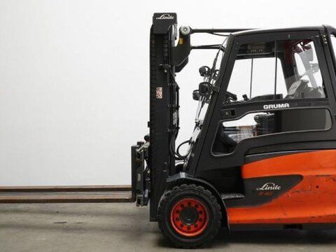 E-FARM: Linde e 40/600 h 388 - Chariot élévateur - id IVQCB6C - 15 900 € - Année: 2017 - Lecture du nombre d'heure: 9 000,Allemagne