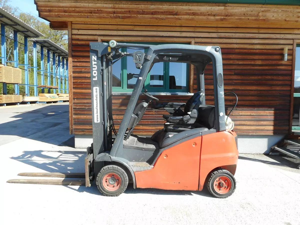 E-FARM: Linde h18 triplex 4,62 meter + seitenschieber - Forklift - id INCZ2KT - €8,950 - Year of construction: 2007 - Engine hours: 11,709,Austria