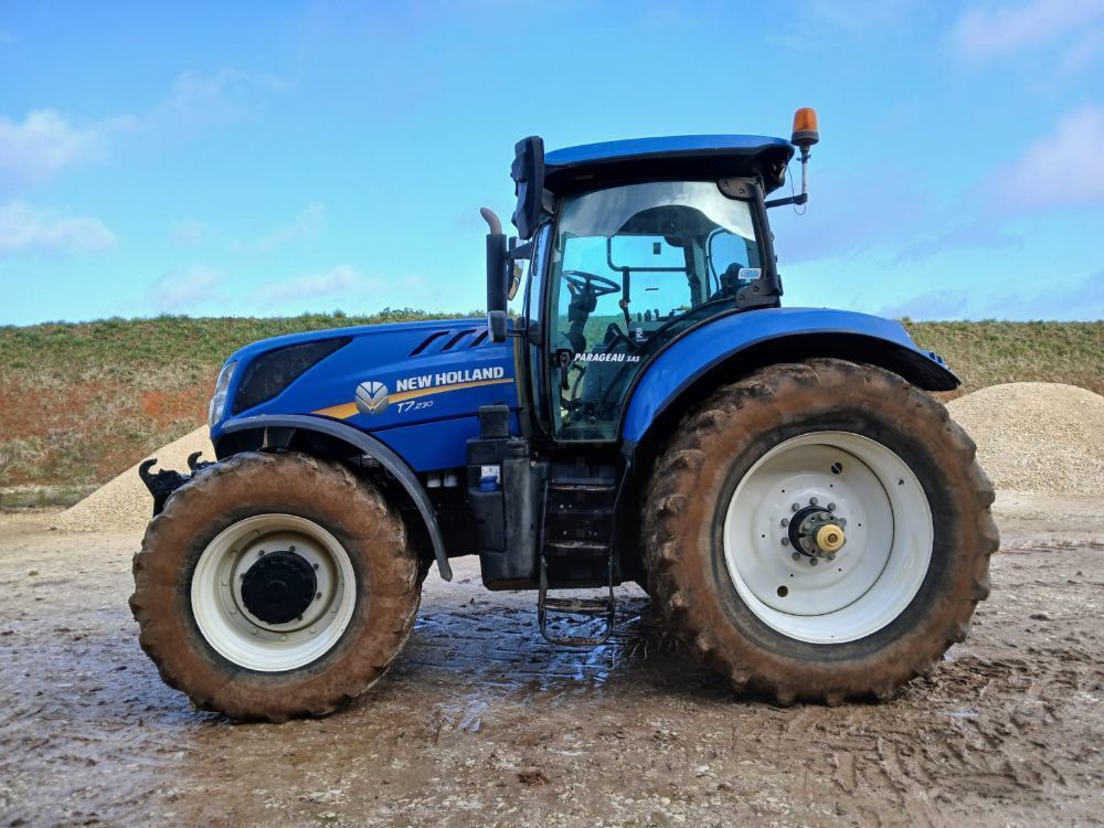 New Holland T7.230 Tractor €68,000