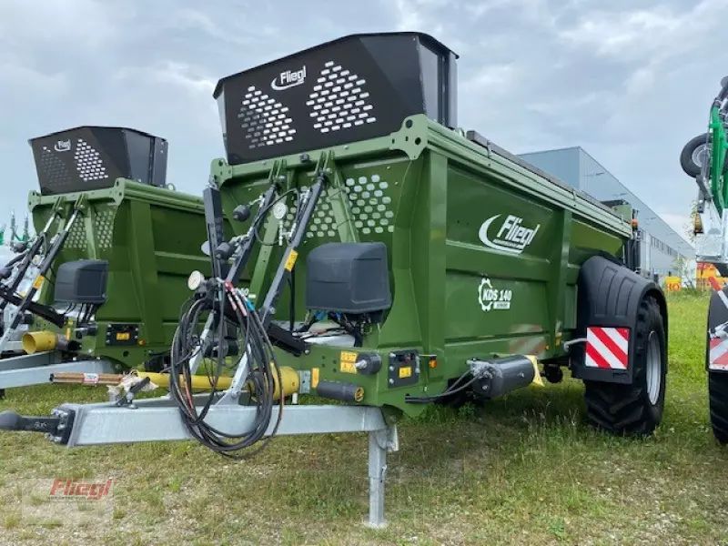 E-FARM: Fliegl kds 140 - Épandeur de fumier et de compost - id 22XWZTC - 42 500 € - Année: 2023 - Allemagne
