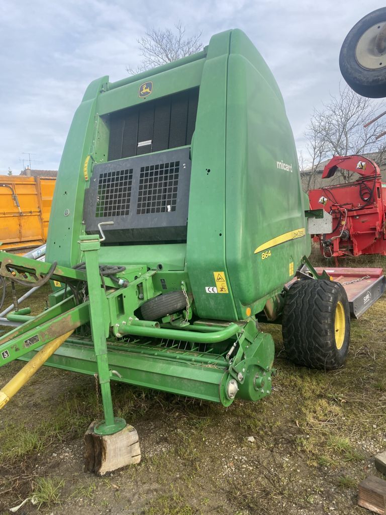 John Deere 864 Πρέσσα 20.000 €