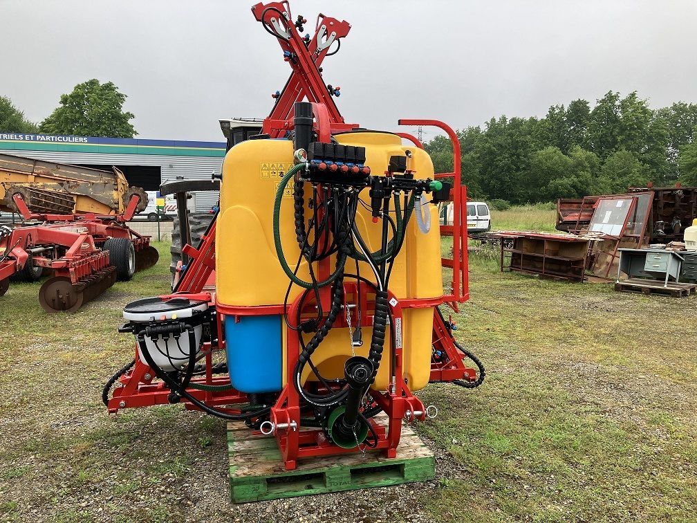 E-FARM: arag zagroda 1000 litres - Pulverizador - id NBAF56T - 10.000 € - Año: 2023 - Francia