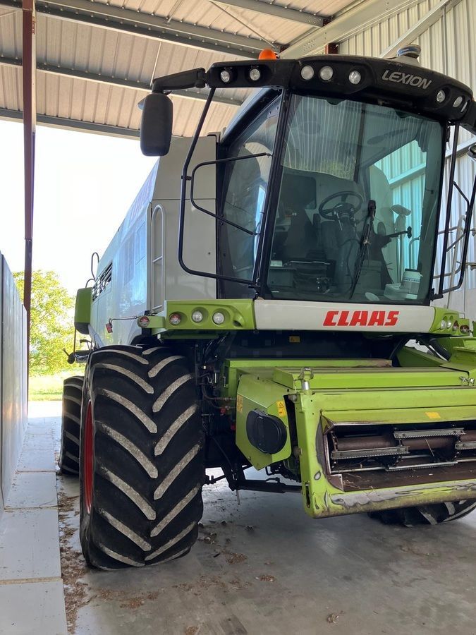 Claas Lexion 770 Combine harvester €175,500