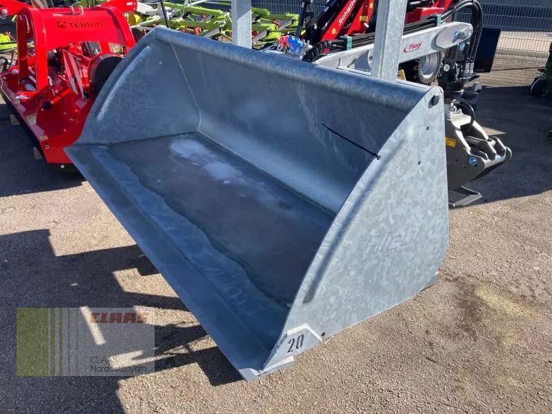 E-FARM: Fliegl sgsflm000003v schaufel 2.000mm - Attachment - id P2HMKHT - €1,199 - Year of construction: 2023 - Germany