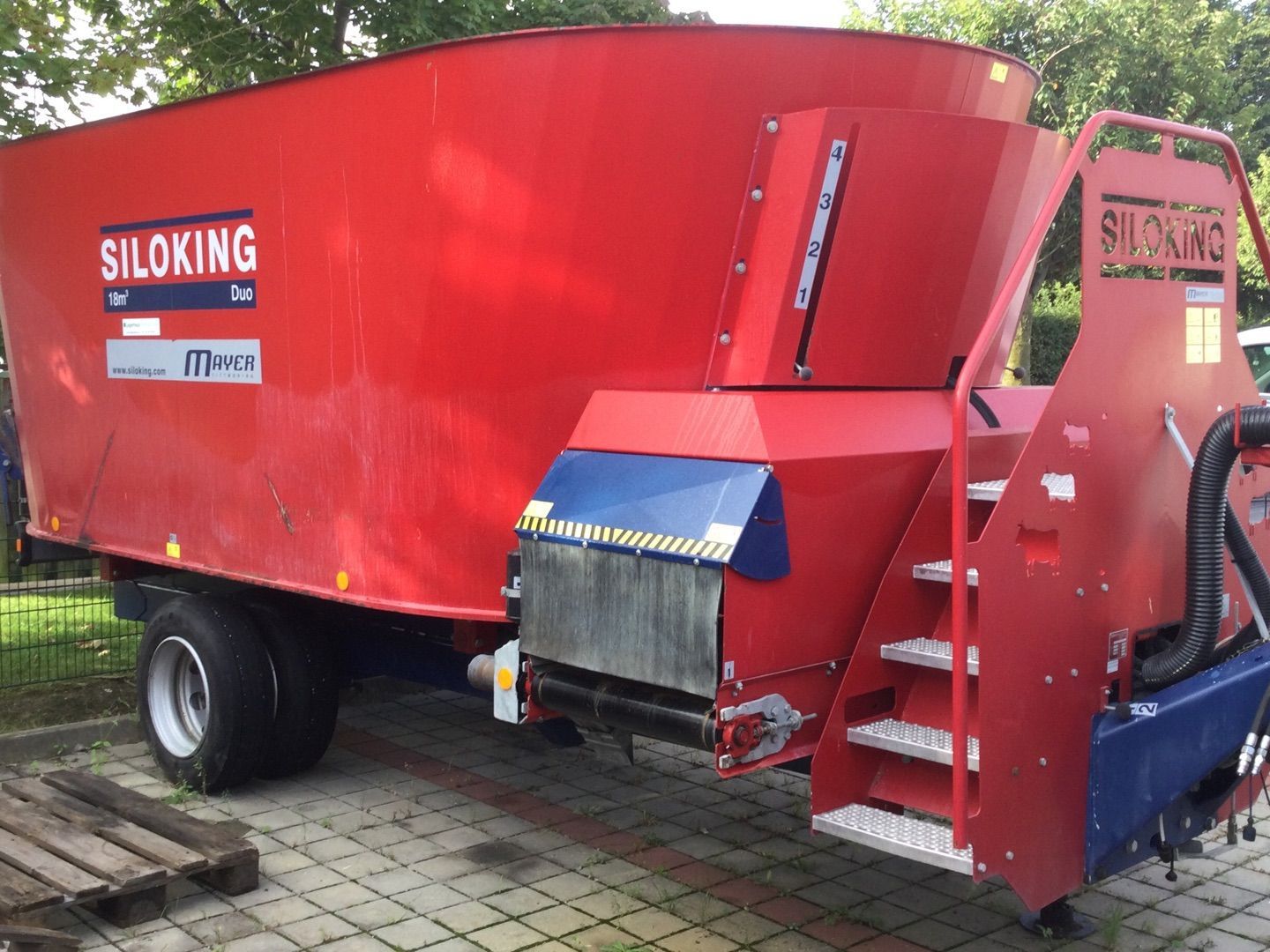 E-FARM: SILOKING Duo 18 T - Futtermischwagen - id ABRZ2RK - 14.602 € - Baujahr: 2009 - Österreich
