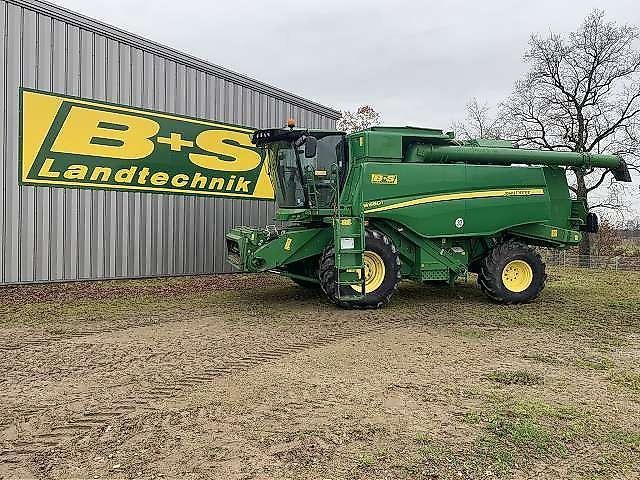 E-FARM: John Deere W660 - Combine harvester - id H3JSDGT - €187,000 - Year of construction: 2017 - Engine hours: 1,230,Engine power (HP): 350,Germany