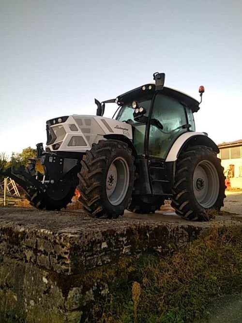 Lamborghini Spark 120 Traktor 66.000 €