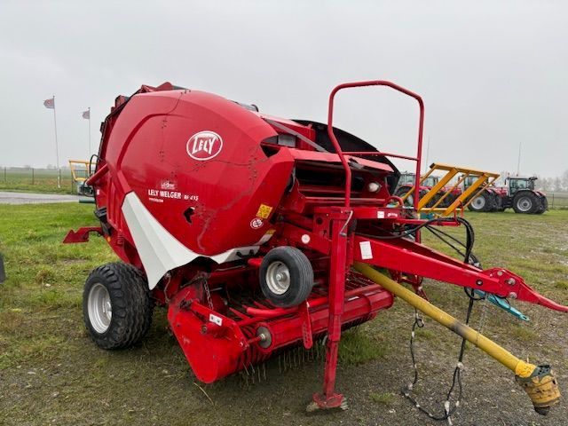 E-FARM: Lely-Welger rp 415 - Ballenpresse - id UDAMHXM - 16.000 € - Baujahr: 2011 - Ballenanzahl: 15.000,Frankreich