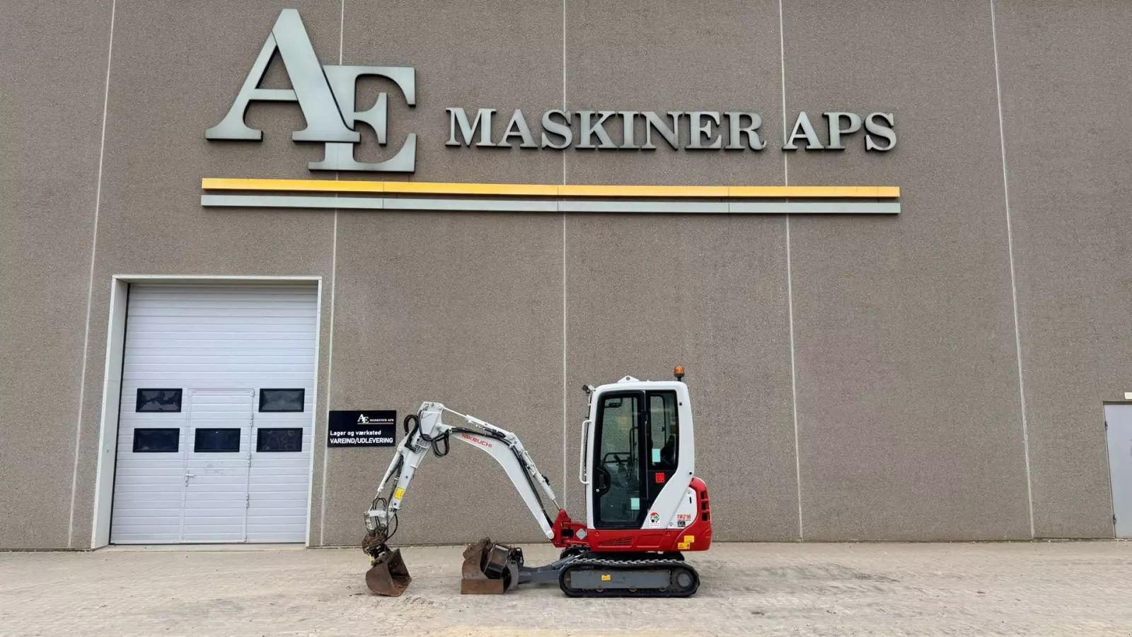 Takeuchi TB 216 Excavator 22.735 EUR