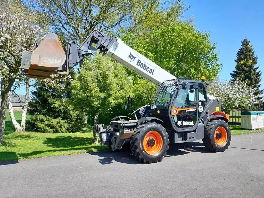Bobcat t 40.180 verreiker grondbak - vorken - jib 18m! Телескопический погрузчик 52 500 €
